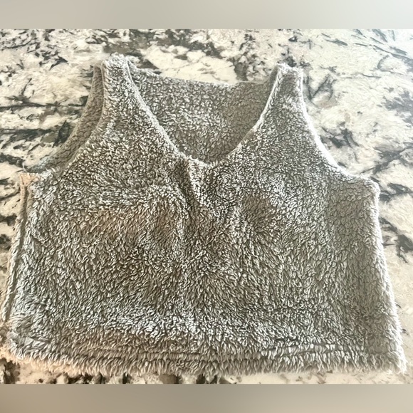 Womens Sexy Warm Fuzzy Fleece Cropped Lounge Two- Piece Set Size Small 🩶🩶 - Picture 6 of 9